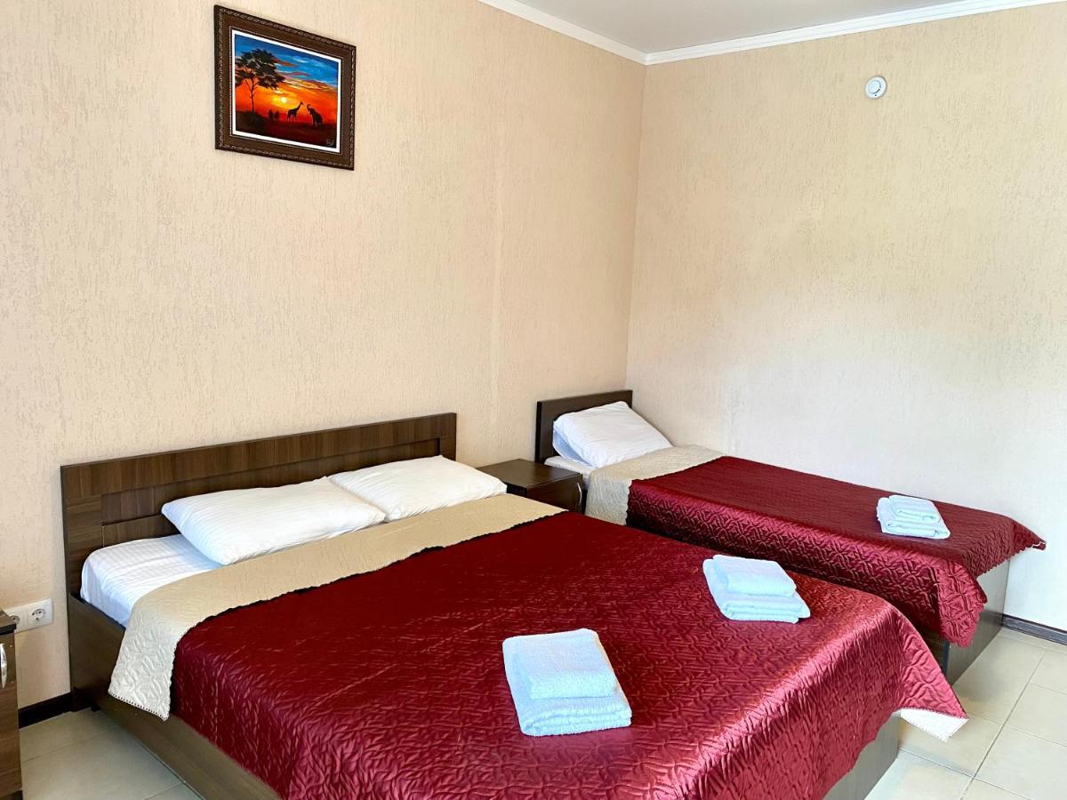Hotel Solntse Abkhazii Lidzava Exteriör bild