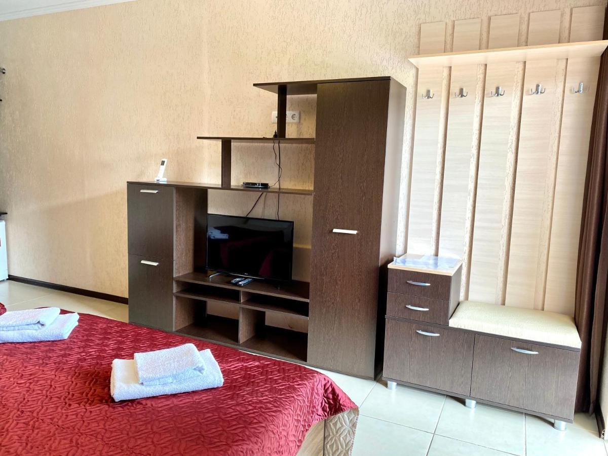 Hotel Solntse Abkhazii Lidzava Exteriör bild