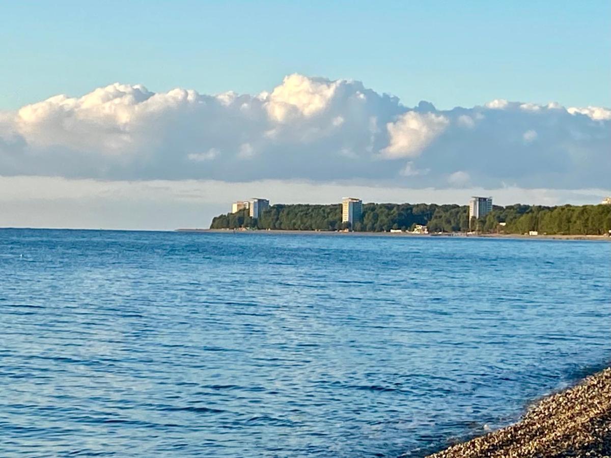 Hotel Solntse Abkhazii Lidzava Exteriör bild