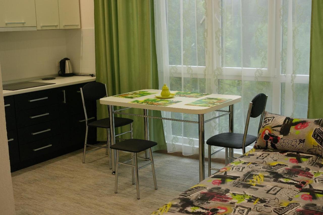 Hotel Solntse Abkhazii Lidzava Exteriör bild